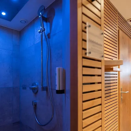 Caprice - Гриндельвальд