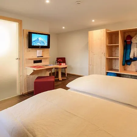 Caprice - Grindelwald