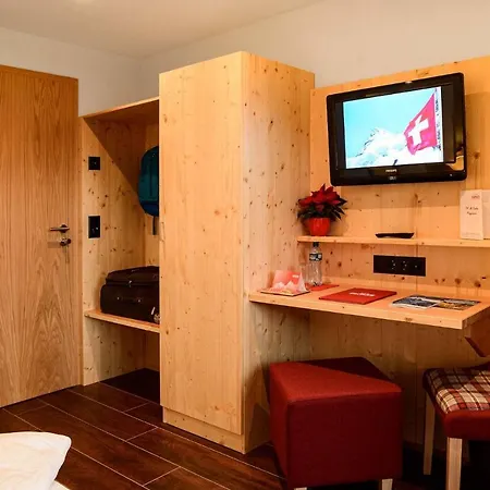 Hotel Caprice - 3*