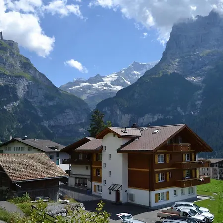 Caprice - 3* Grindelwald