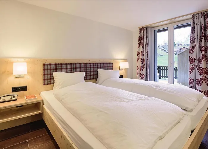 カプリス - グリンデルワルト グリンデルヴァルト