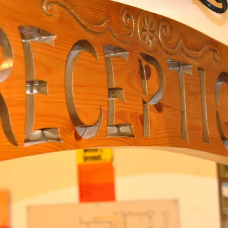 カプリス - グリンデルワルト 3* グリンデルヴァルト