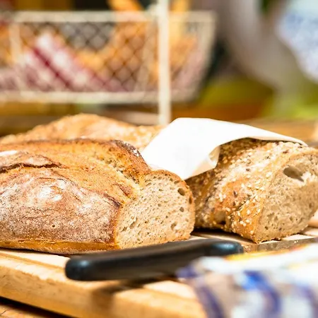 Ξενοδοχείο Caprice - Γκρίντελβαλντ